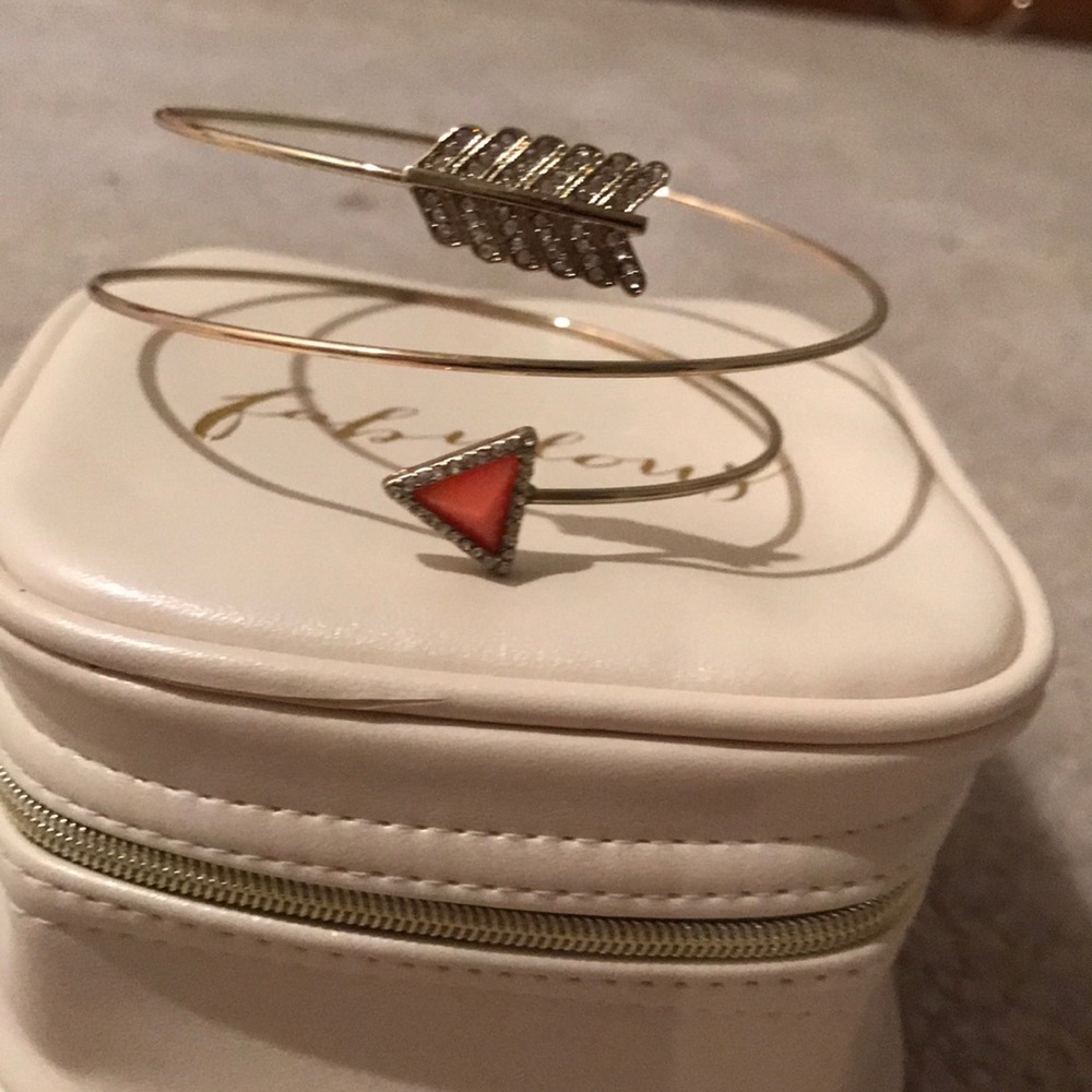 “Arm Candy” jewelry wrap for your upper arm